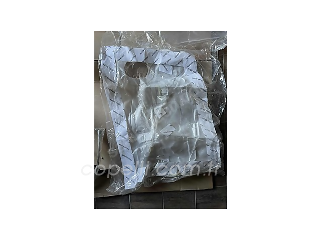 52052835 MUHAFAZA SOL [52052835] 